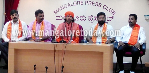  Swami Pranavananda 